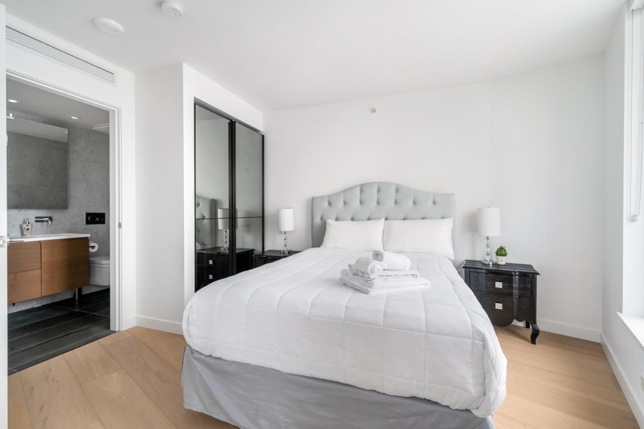 Elegant Luxury & Stunning Views *