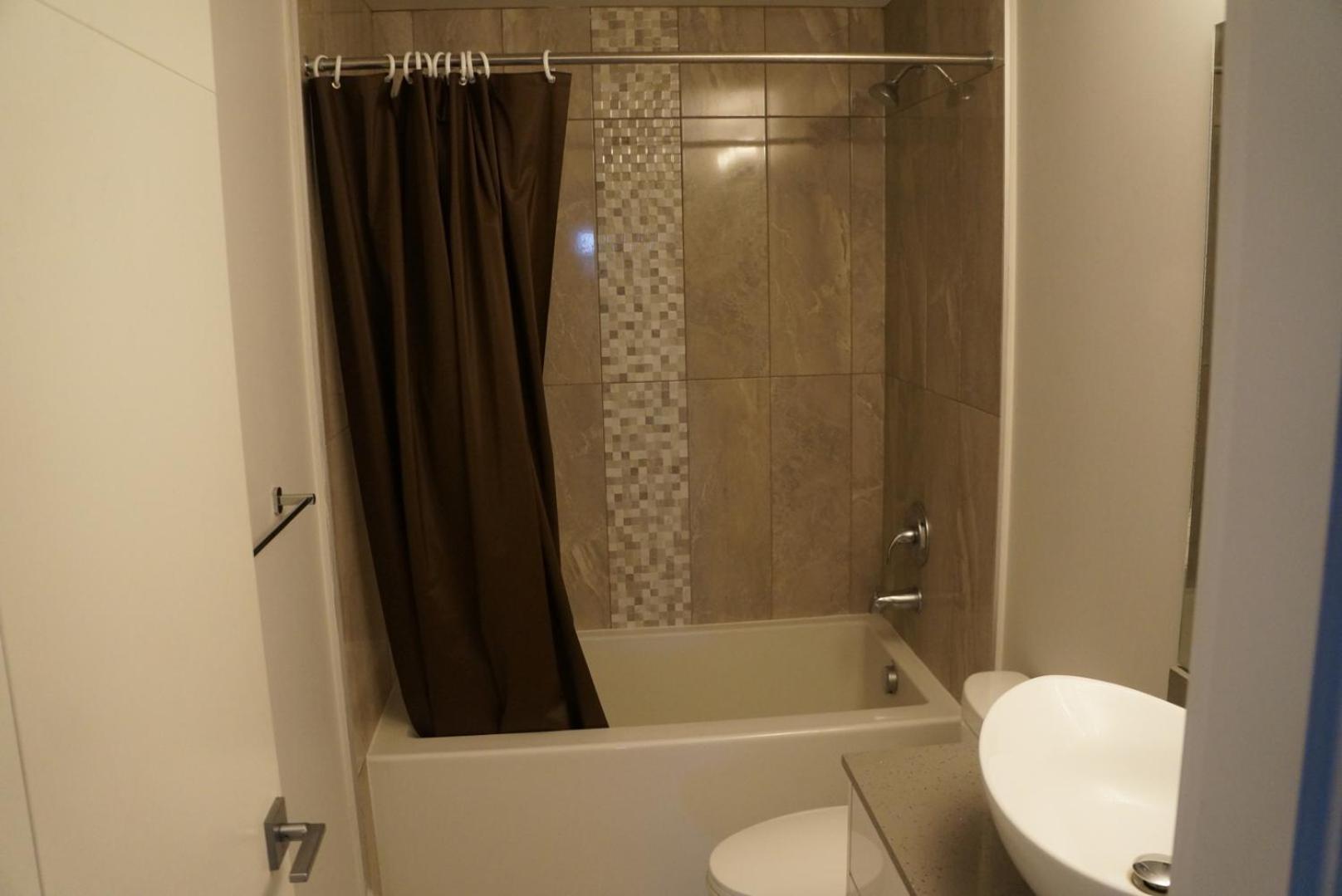 Holiday home Contemporary Comfort In Vancouver's Downtown Hub *