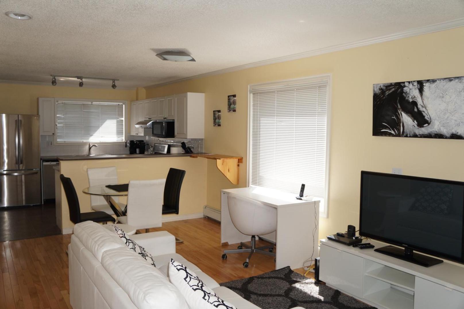 Holiday home Contemporary Comfort In Vancouver's Downtown Hub Vancouver