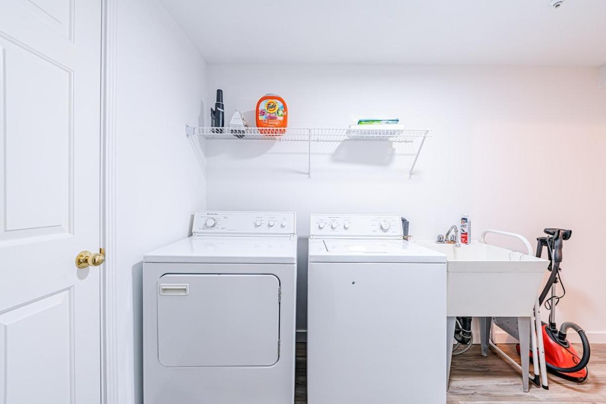 Cozy 2-bedroom Basement In Holiday home Vancouver