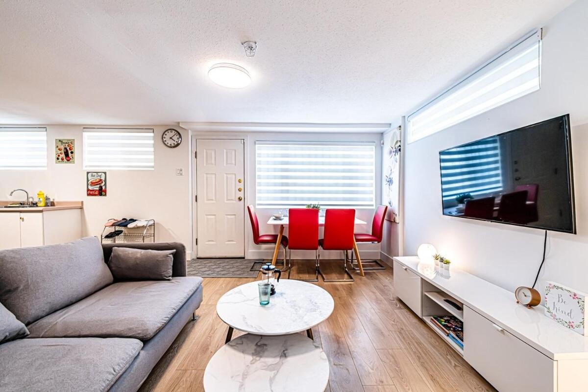 Cozy 2-bedroom Basement In