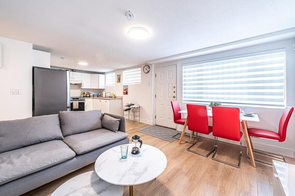 Cozy 2-bedroom Basement In Holiday home Vancouver