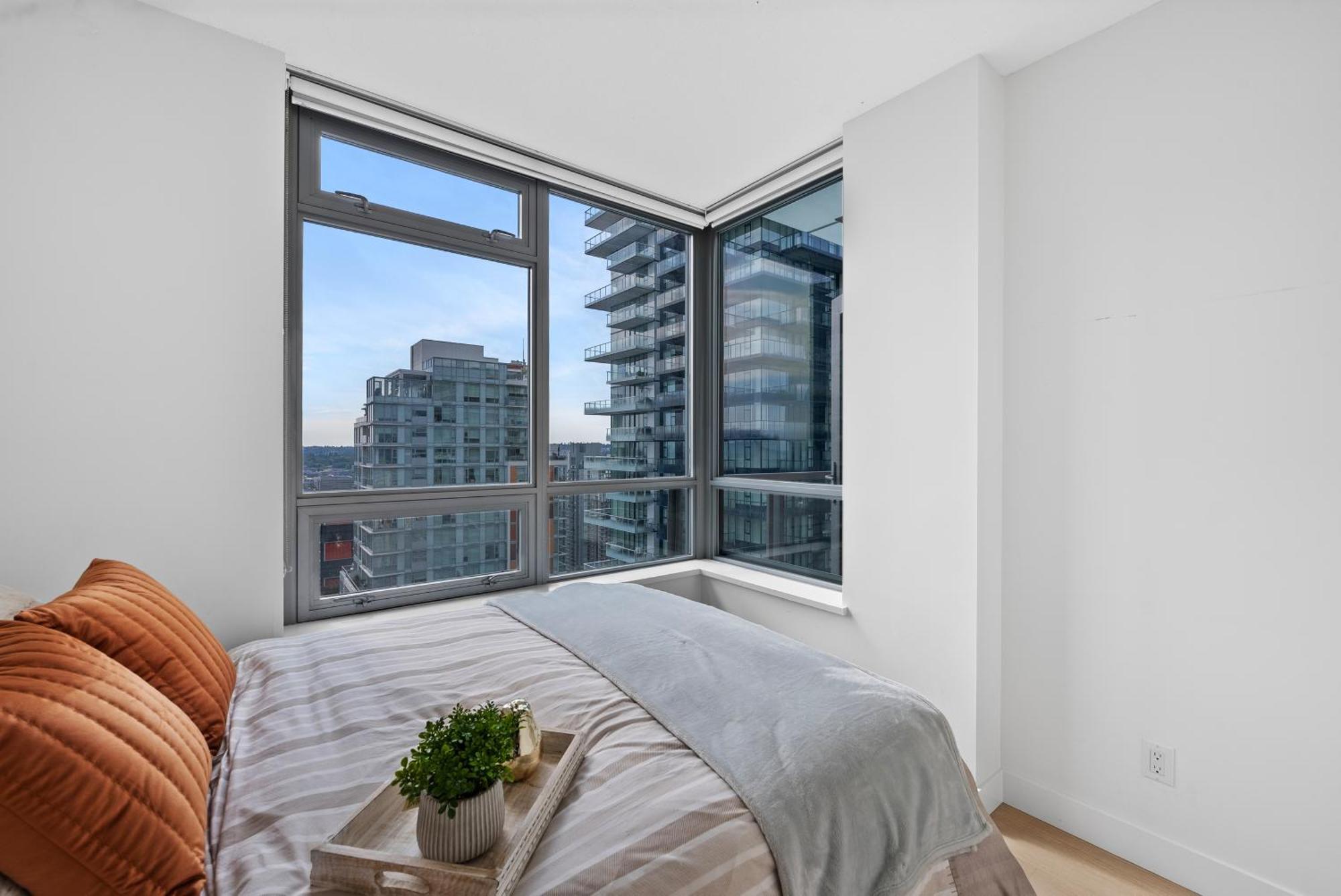 Spectacular Ocean View 2 Bedroom For Rent * Vancouver