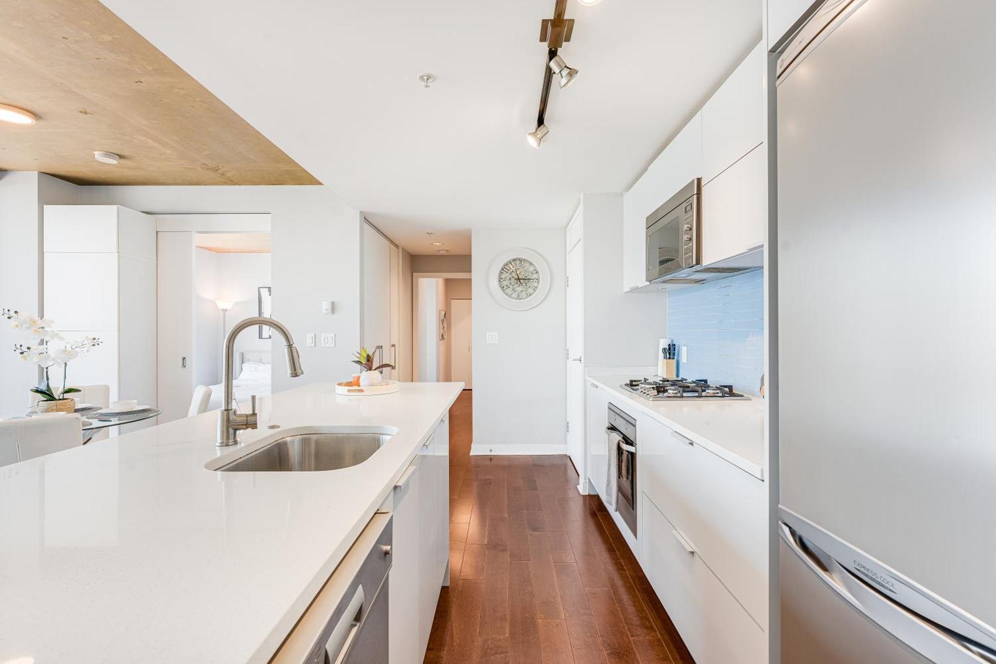 Apartment Peak Perfection The Ultimate Luxury With Stunning Mountain Vistas