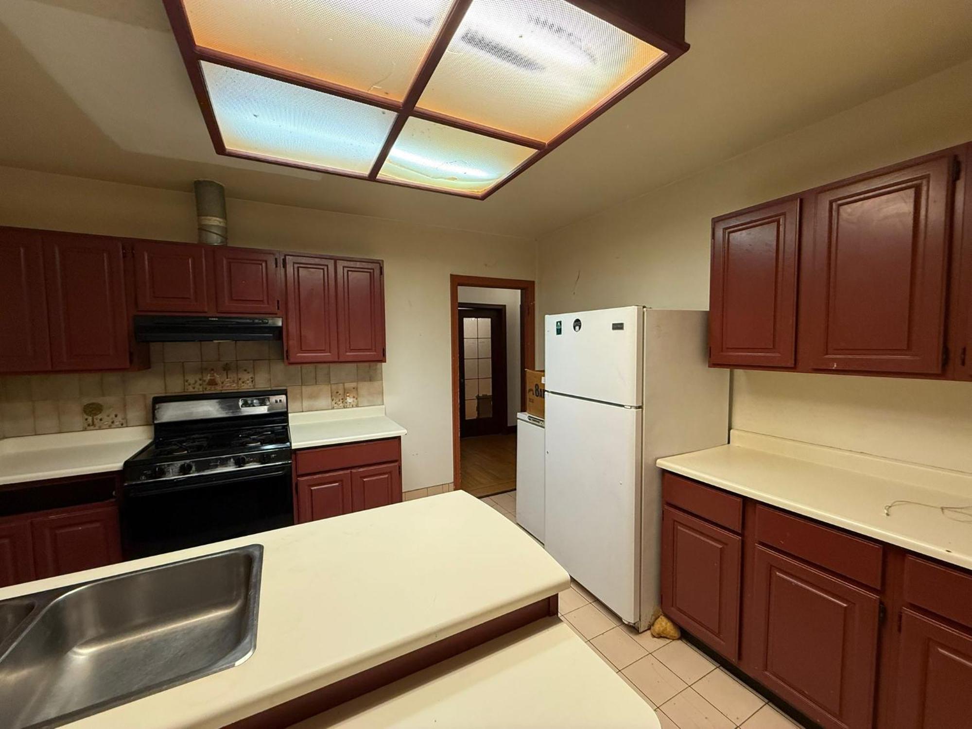 Stay- Near Kitsilano Beach, Ubc & Downtown Homestay *