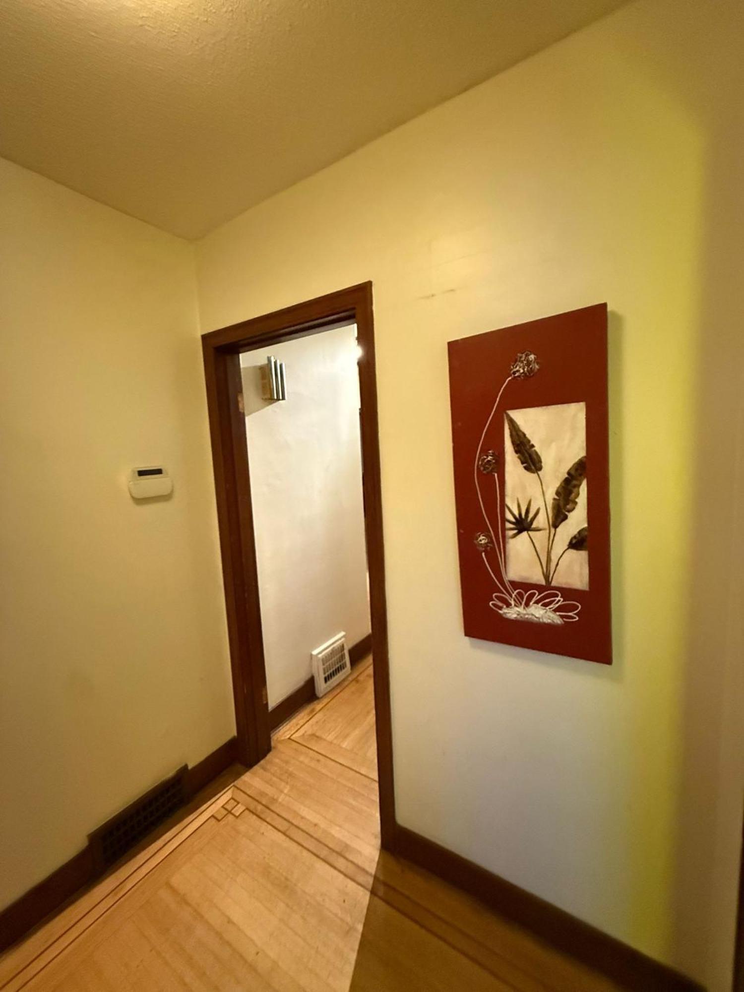 Private In Budget - Near Transit, Shopping, Ubc & Downtown * Vancouver