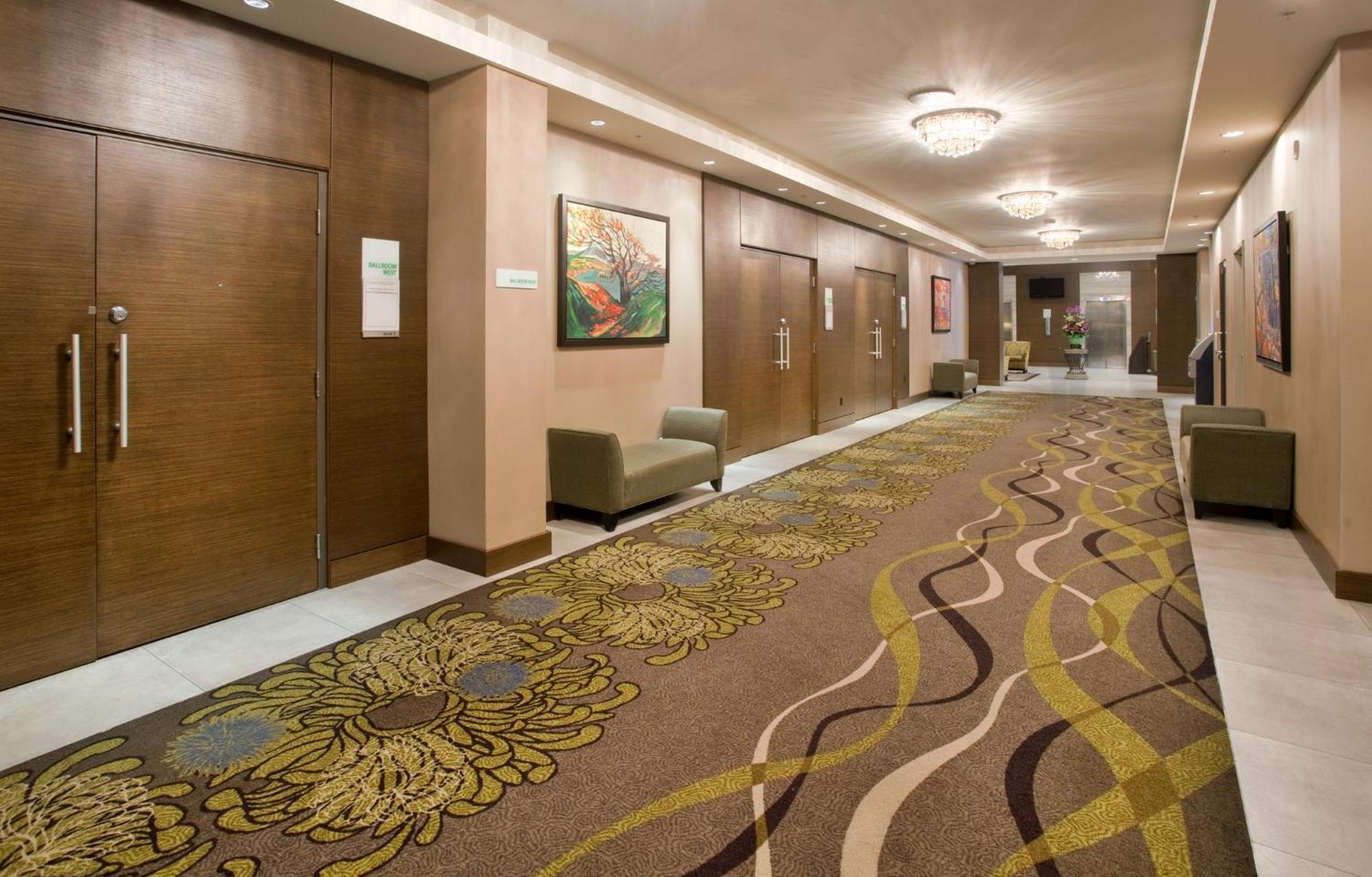 Vancouver-centre Broadway By Ihg Vancouver