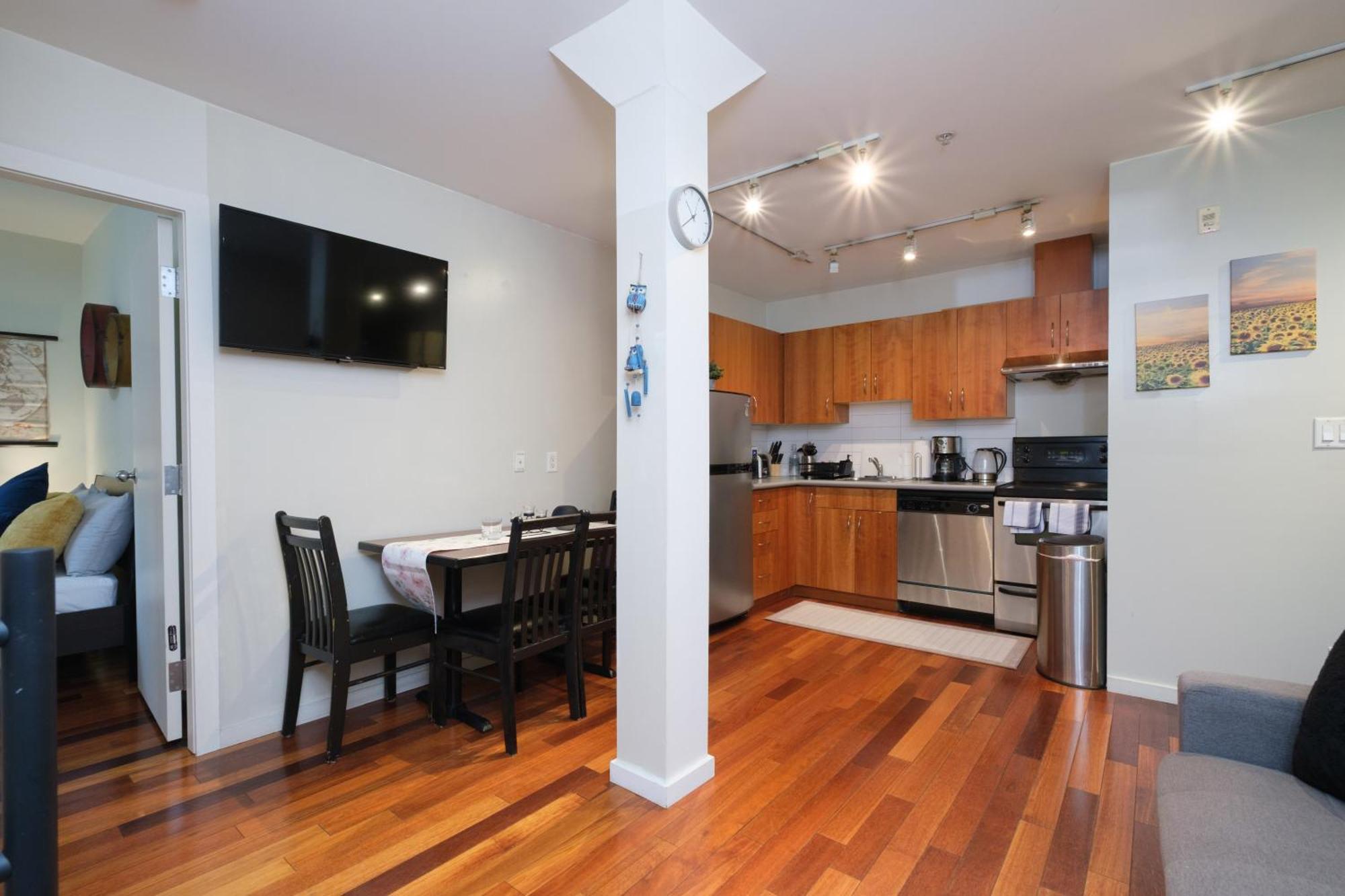 Apartment Charming Downtown Near Waterfront Station Vancouver