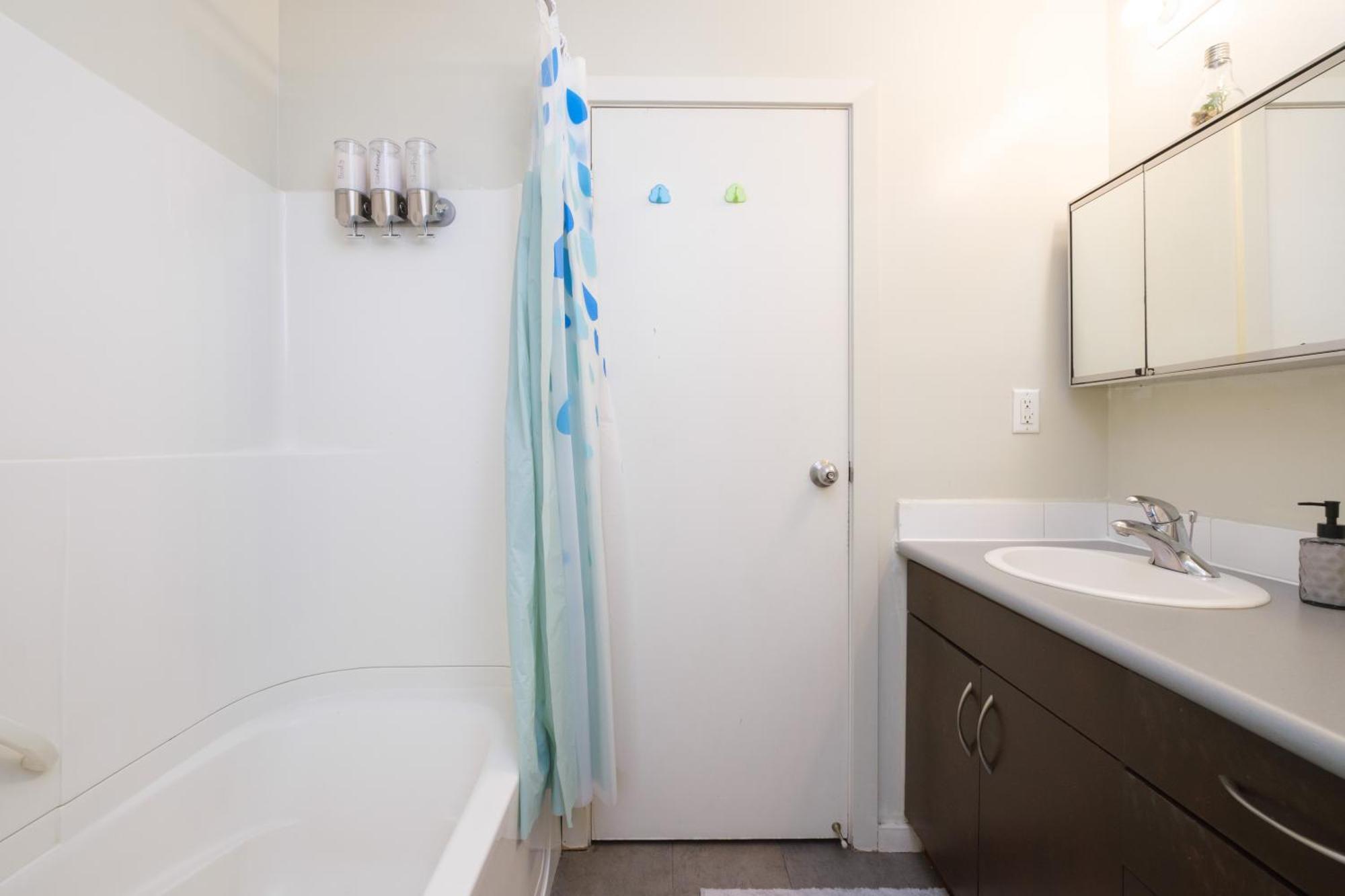 Charming Downtown Near Waterfront Station * Vancouver
