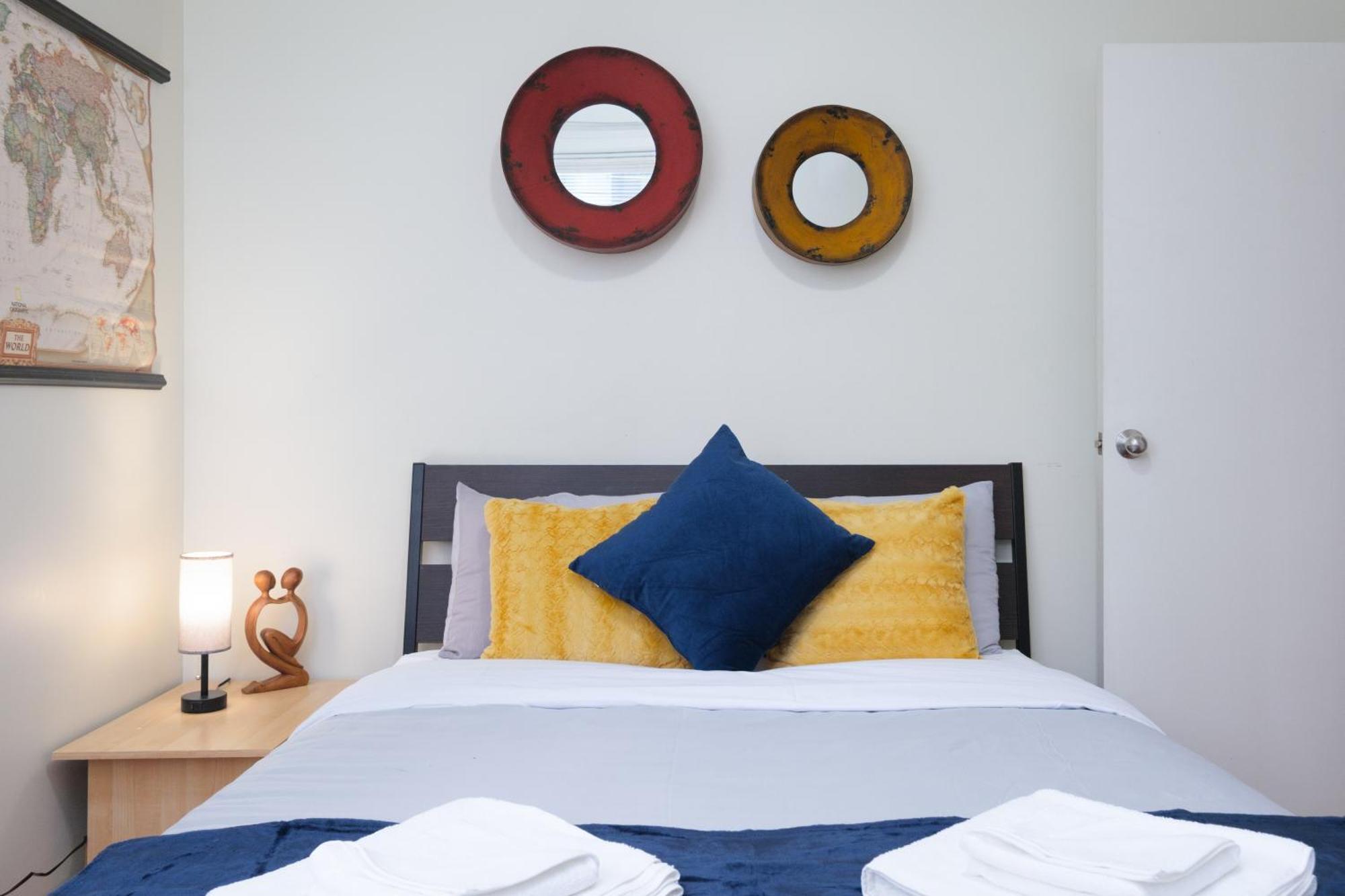 Stylish And Cozy Downtown Apartment, Near Waterfront Station * Vancouver
