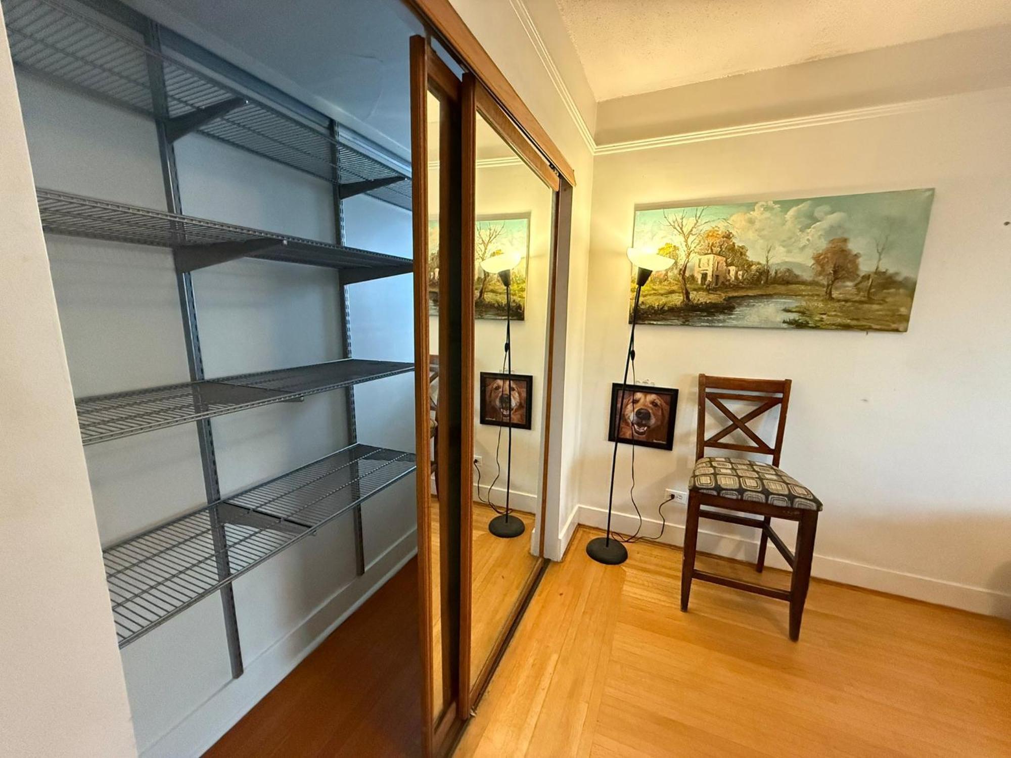 Homestay Home- Close To Shopping, Beach, Ubc And Downtown *
