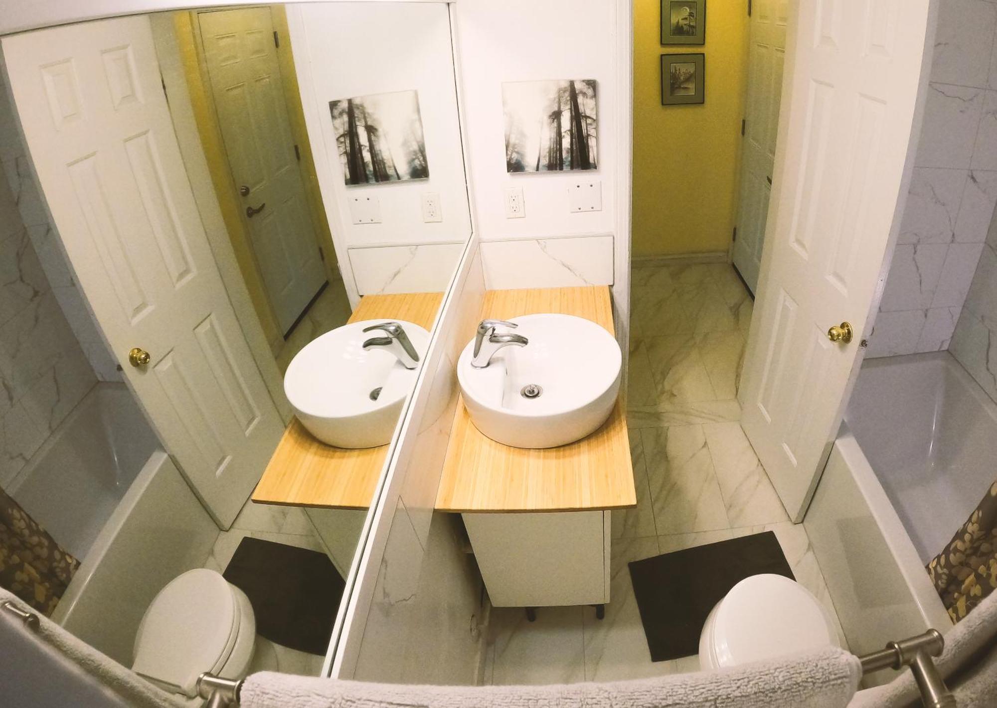 Calm, Cozy, Urban, Family-friendly Apartment *