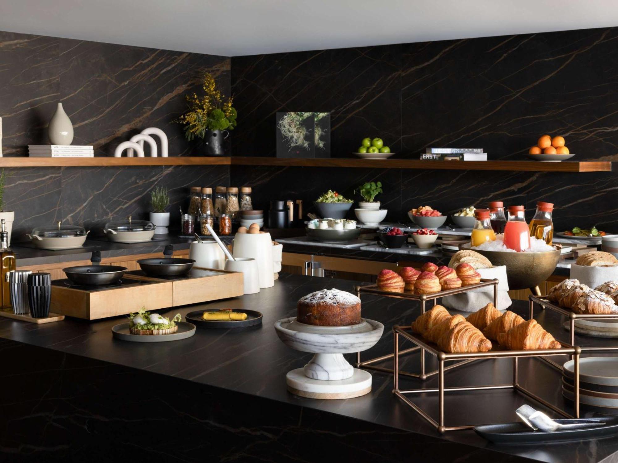 Fairmont Pacific Rim Hotel