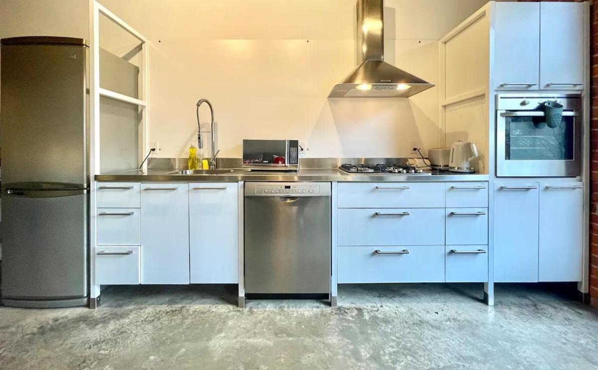 Gastown Loft Apartment