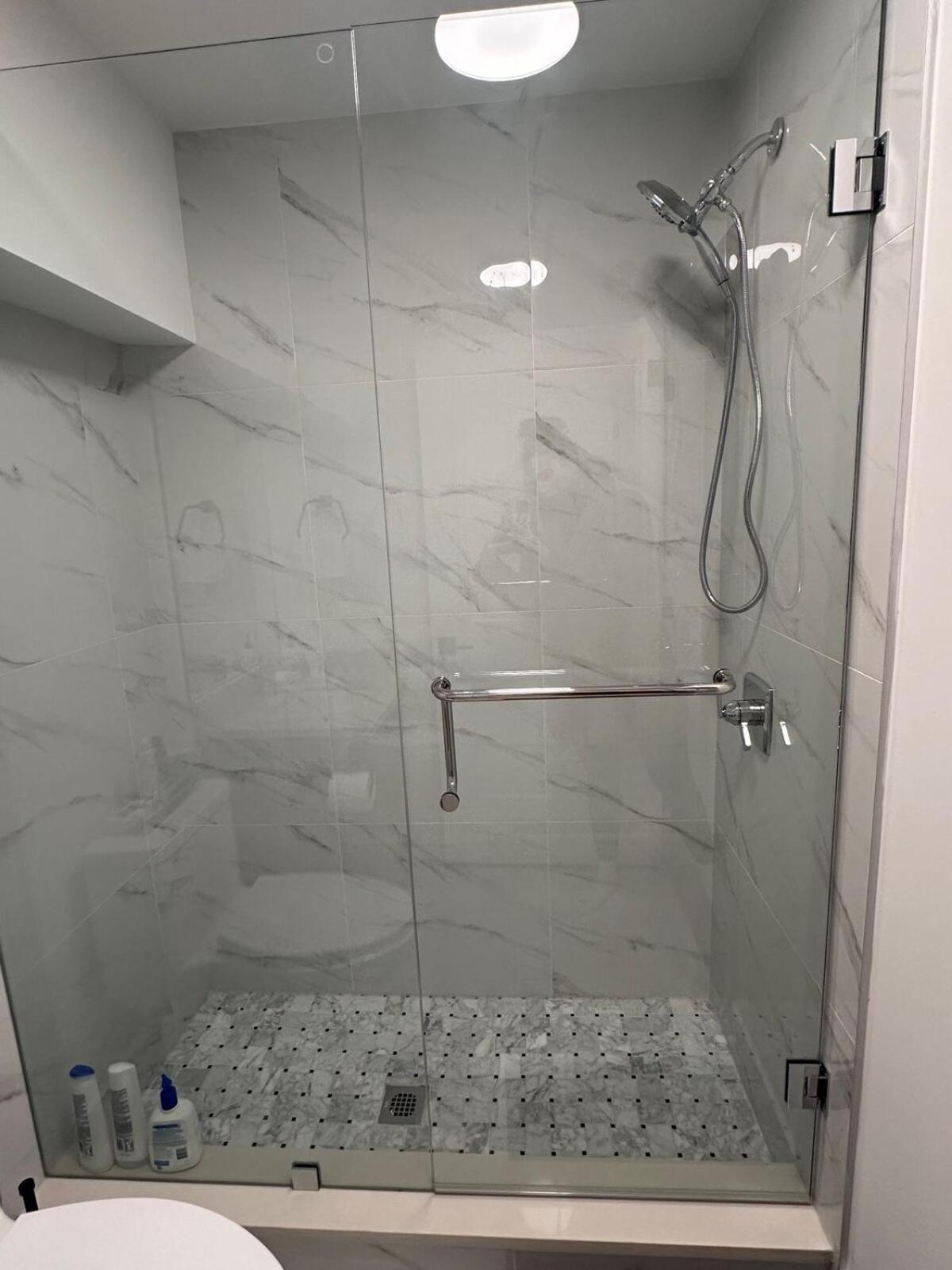 Newly Built Cozy 2-br Hidden Gem Apartment Vancouver