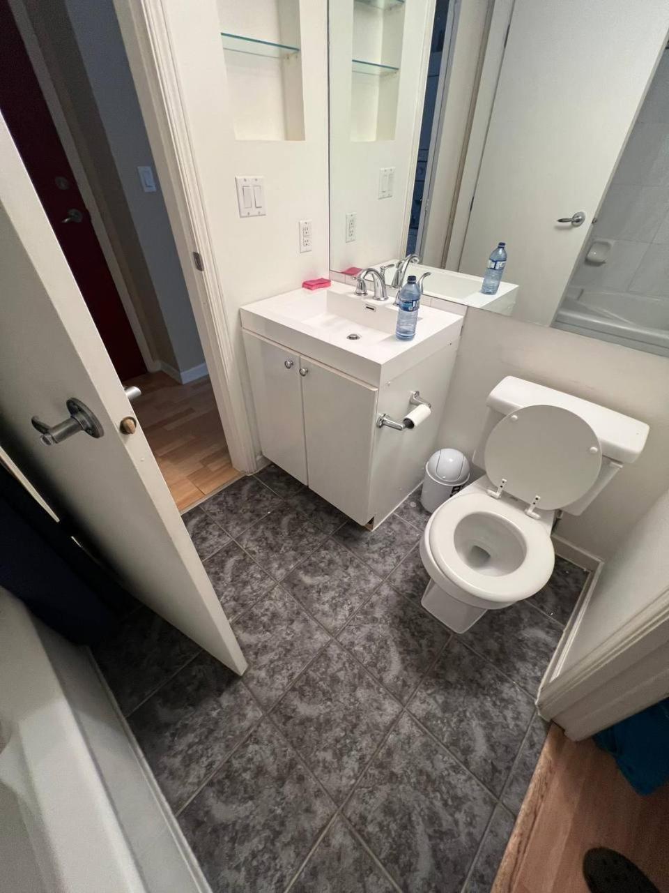 2 Bedroom In Yaletown *