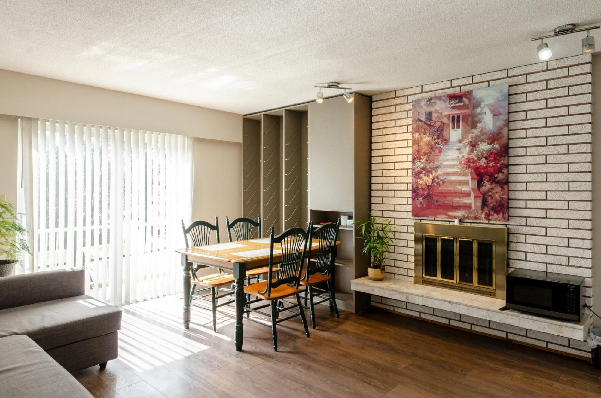 Oak Park House In *