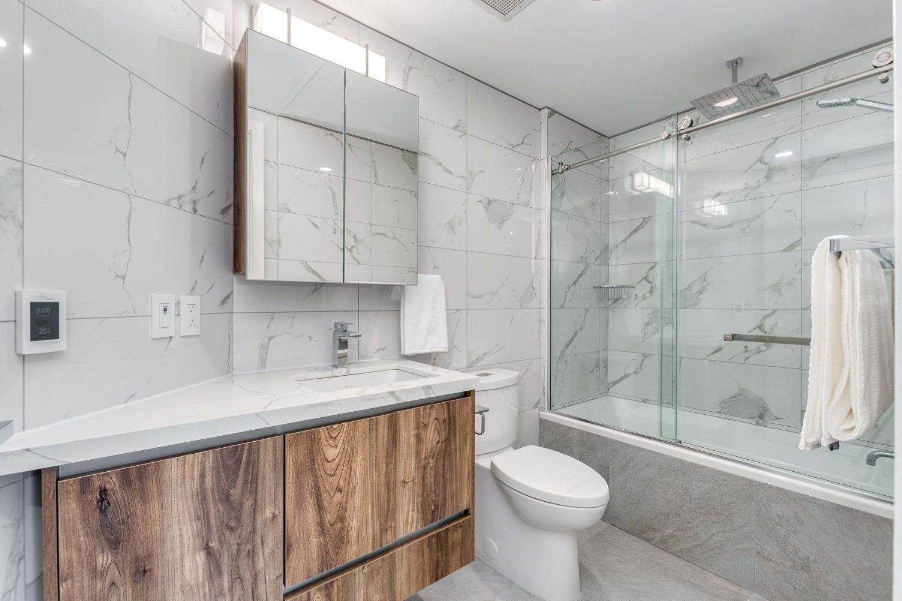 Luxury Downtown In Quiet Neighbourhood * Vancouver