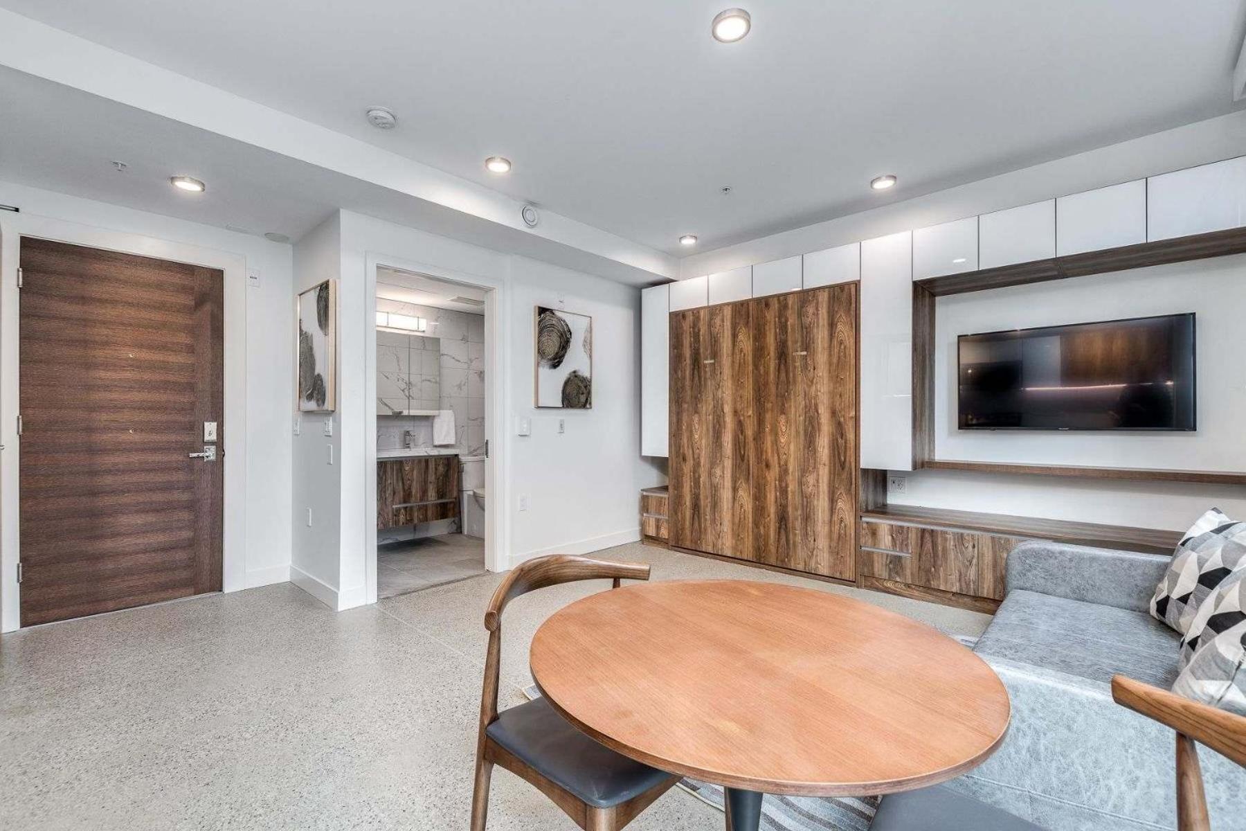 Apartment Luxury Downtown In Quiet Neighbourhood Vancouver