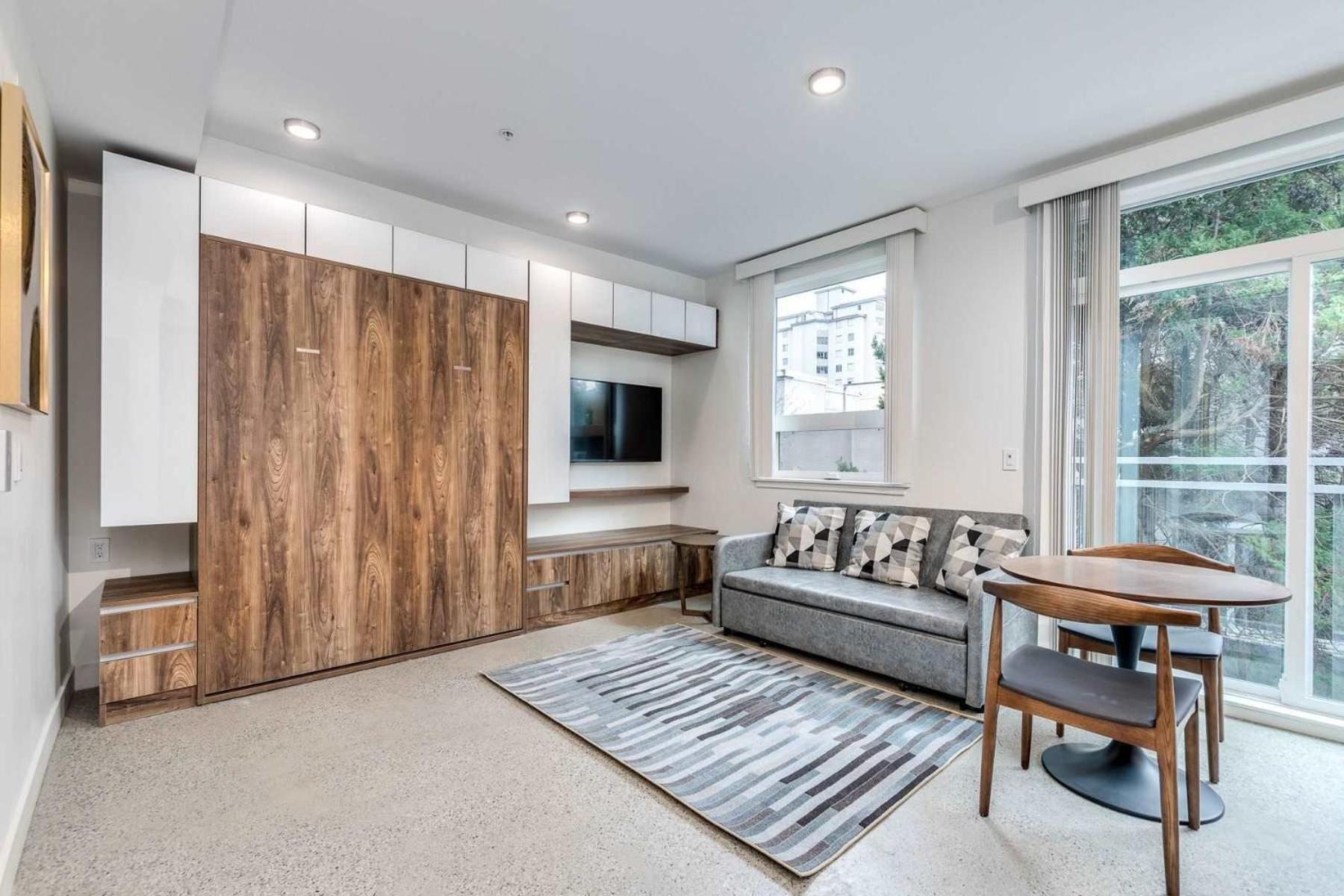 Luxury Downtown In Quiet Neighbourhood