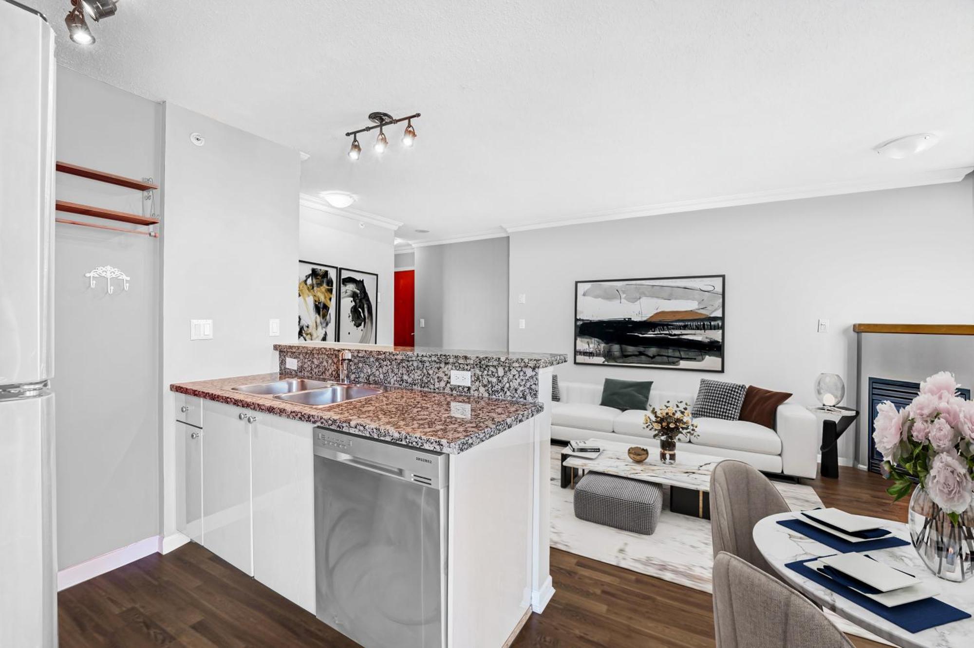 Chic And 2br Next To Yaletown Nightlife Apartment