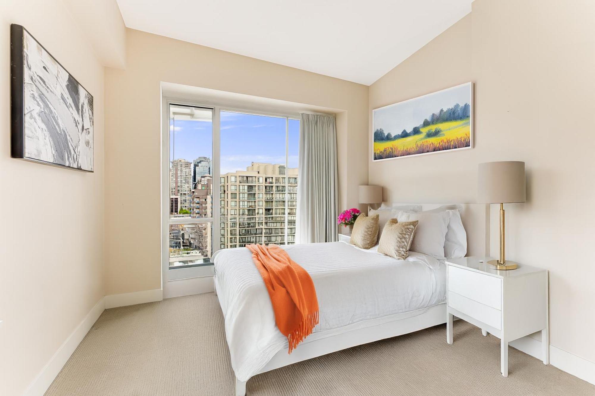 Urban Living At Its Finest 1br In Yaletown *