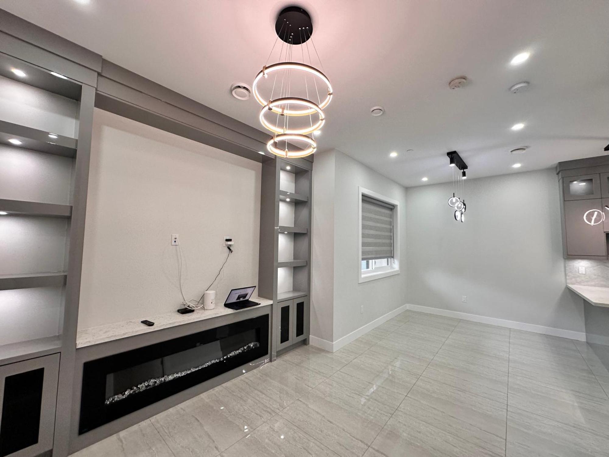 Modern And New House Near Pne With Big Garden And Free Parking * Vancouver