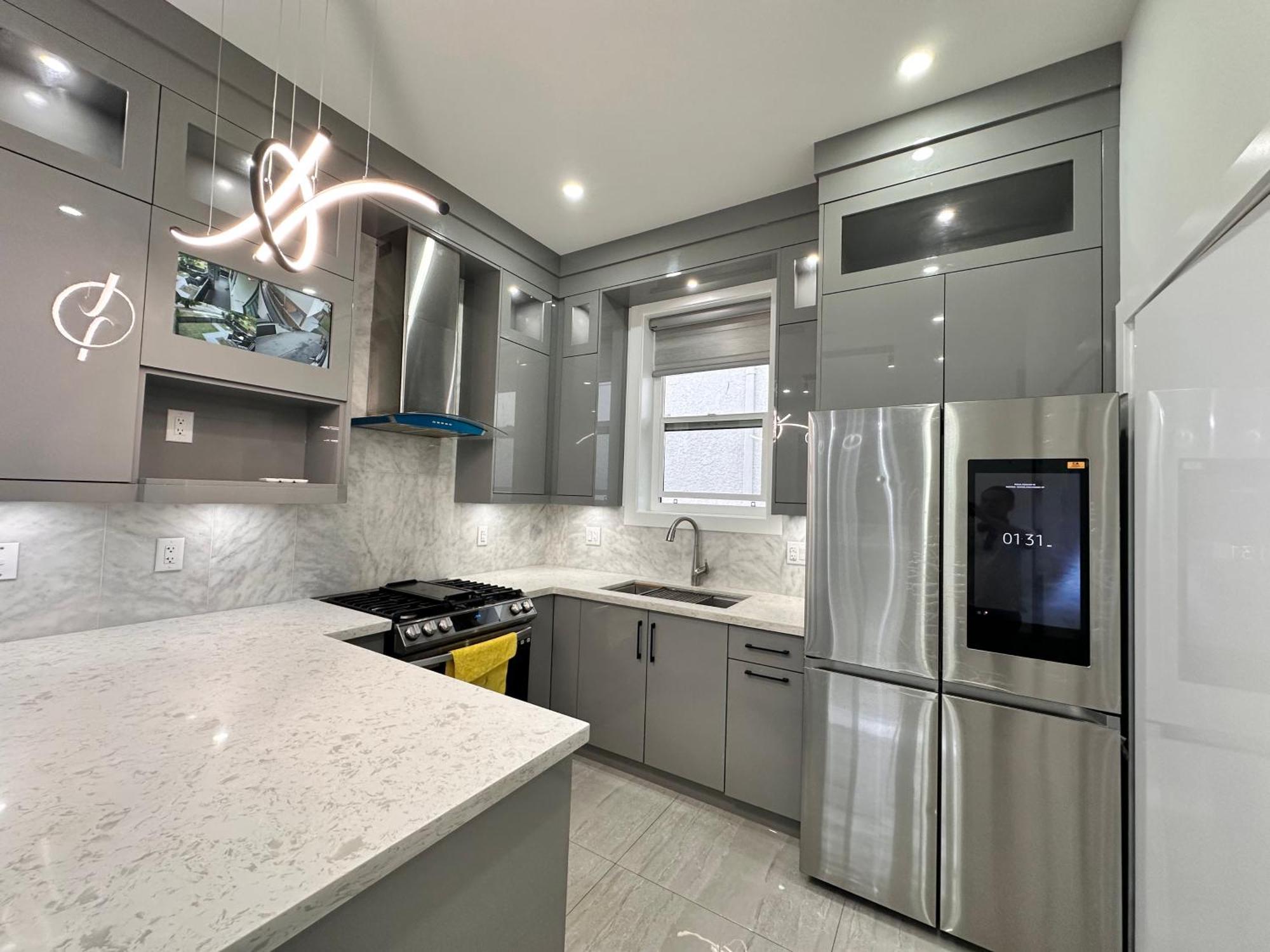 Modern And New House Near Pne With Big Garden And Free Parking Apartment