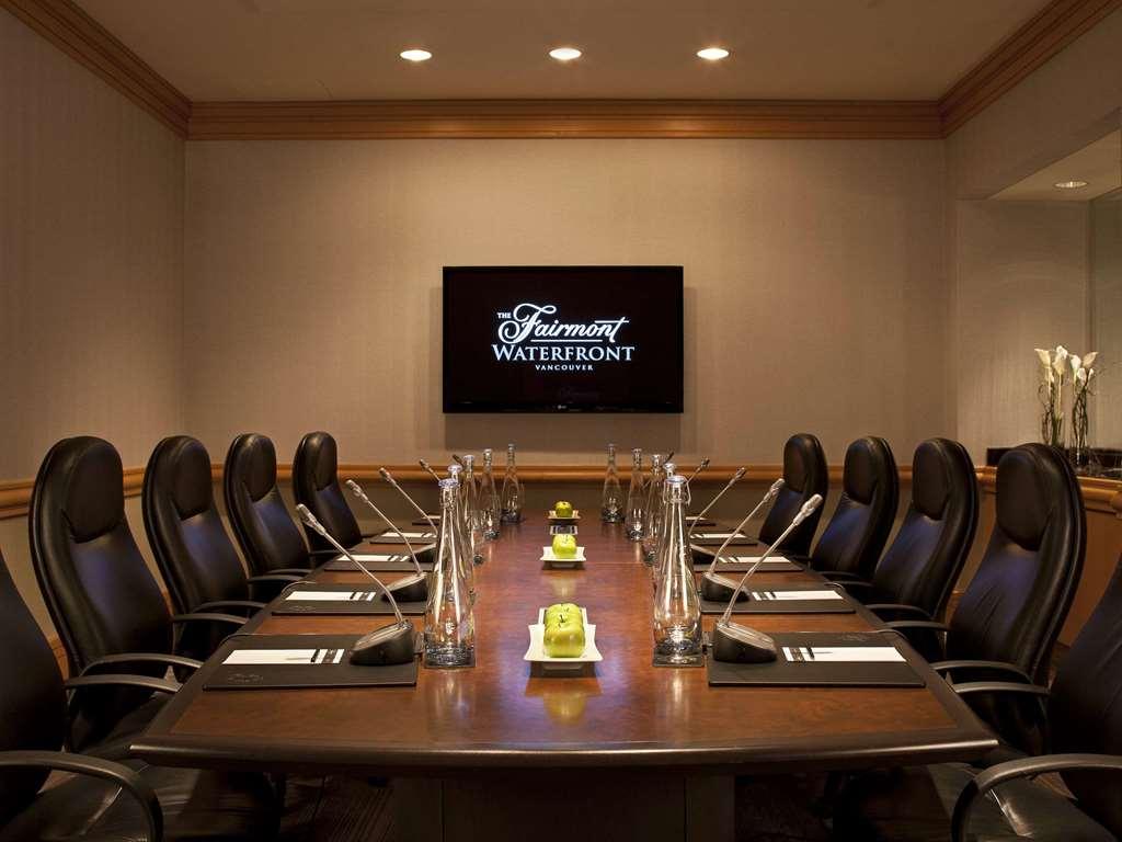 Fairmont Waterfront Hotel