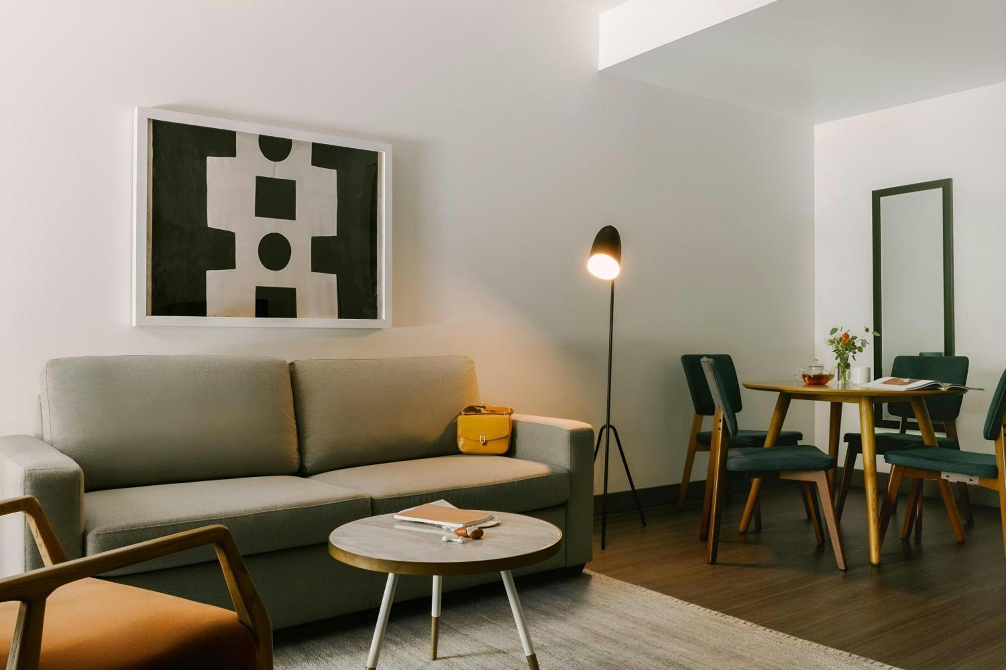 Sonder By Marriott Bonvoy Revival Apartments English Bay Aparthotel 4*