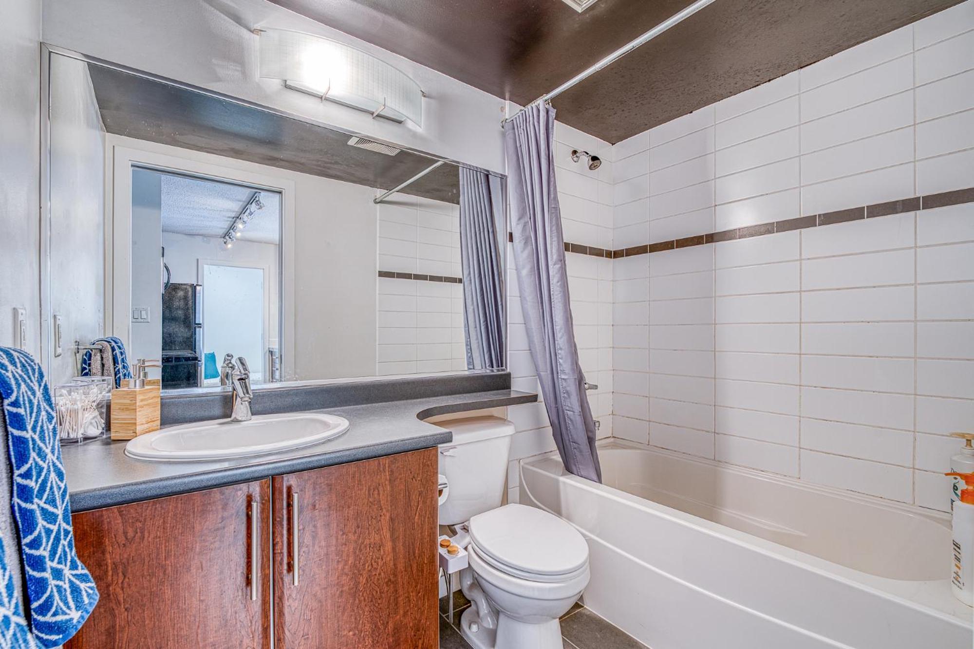 Great Ocean Mountain & Views With One Free Parking Apartment *
