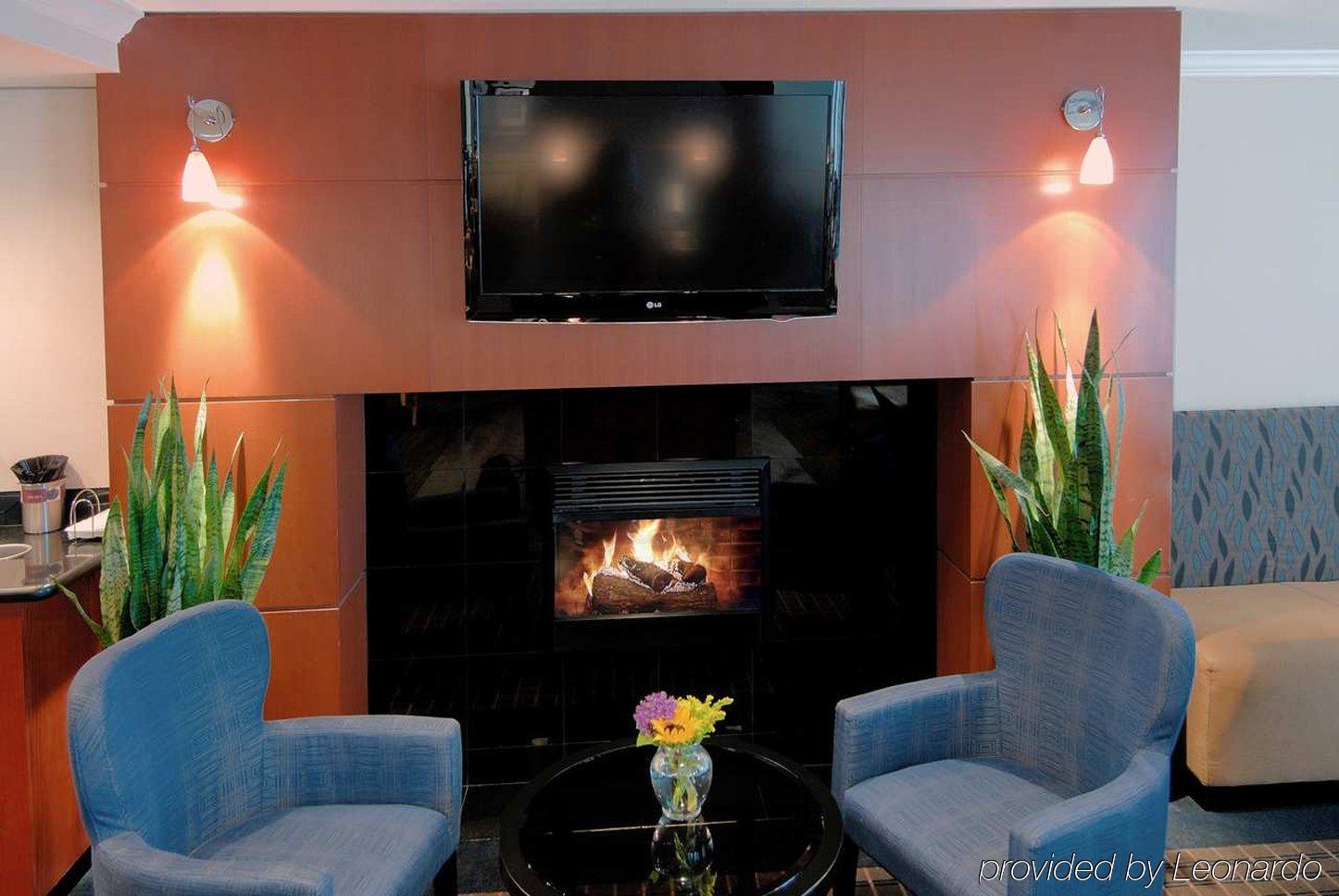 Hampton & Suites, By Hilton - Downtown Hotel Vancouver