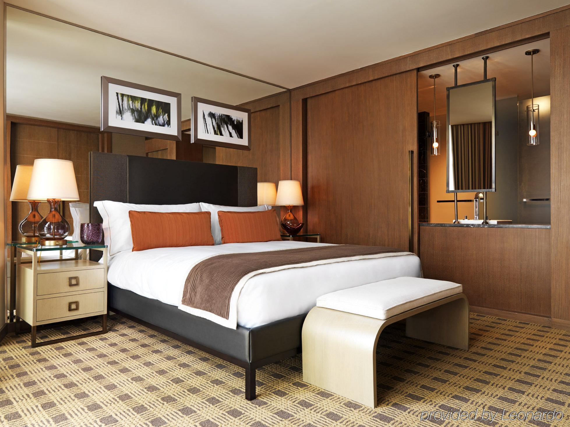 Hotel Loden Vancouver