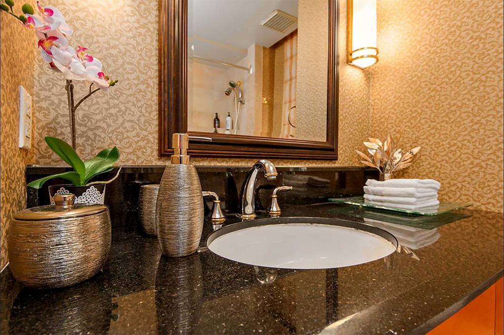 Boutique Suites - Vancouver Vancouver