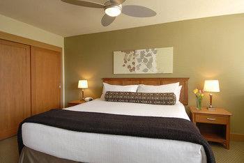 Hotel West Coast At Ubc 4*