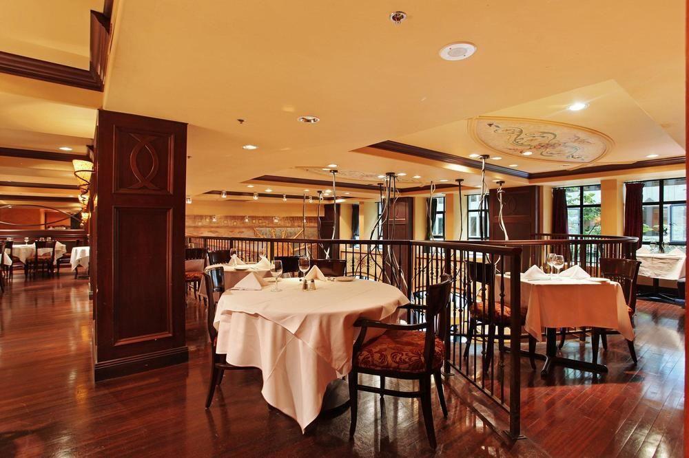 Le Soleil By Executive Hotel