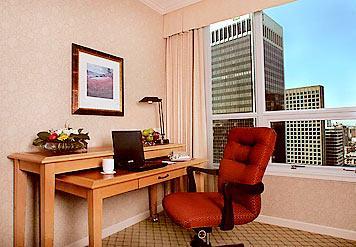 Marriott Pinnacle Downtown Hotel
