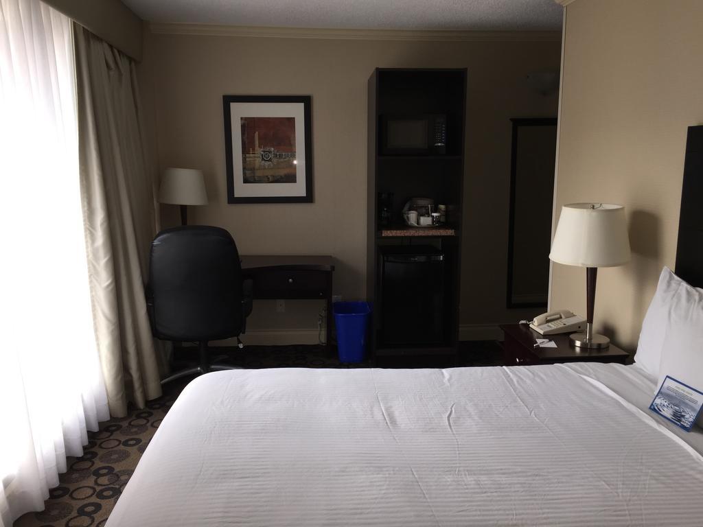 Park & By Radisson
