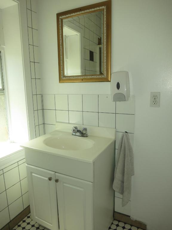C&n Backpackers Hostel Vancouver