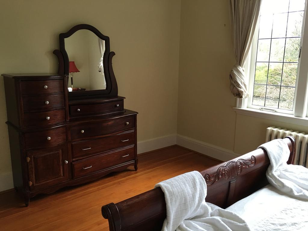 Angus House Guest house *