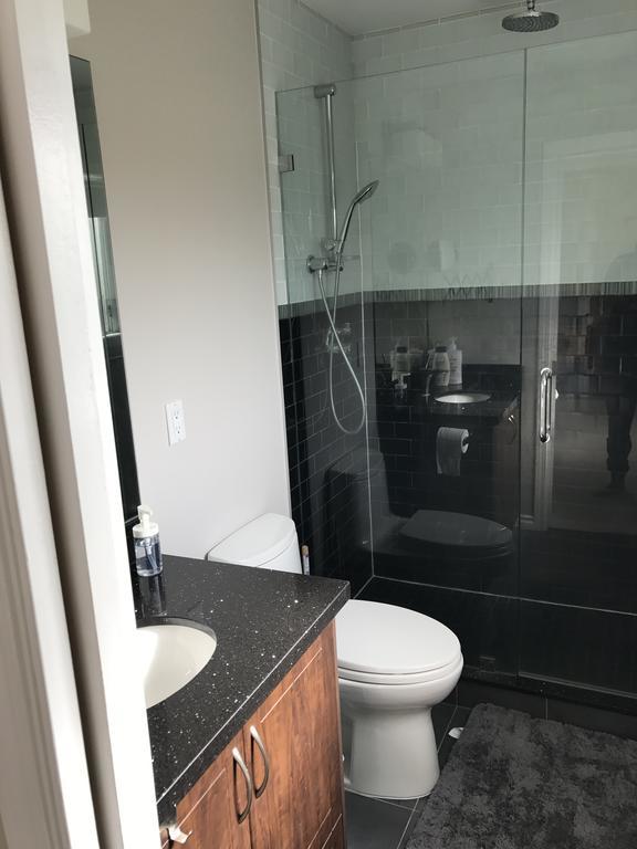Columbia House Homestay Vancouver
