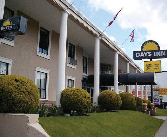 Hotel Days By Wyndham Metro
