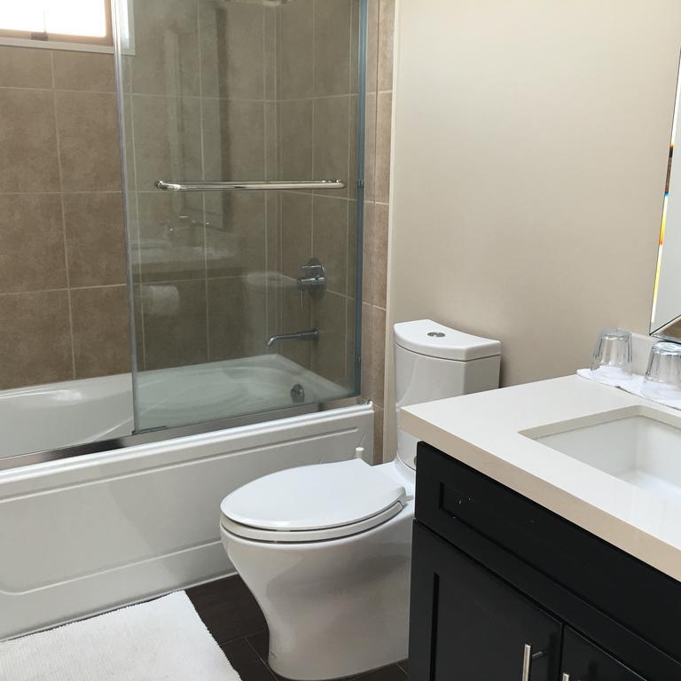 Homestay Athlone House