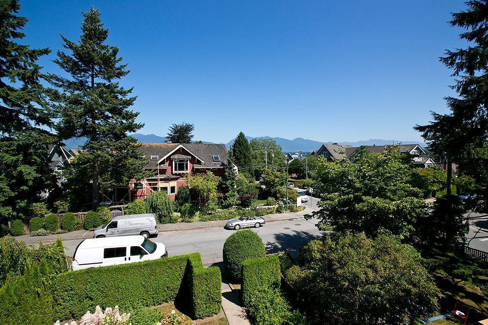Alma Beach Manor Apartment Vancouver
