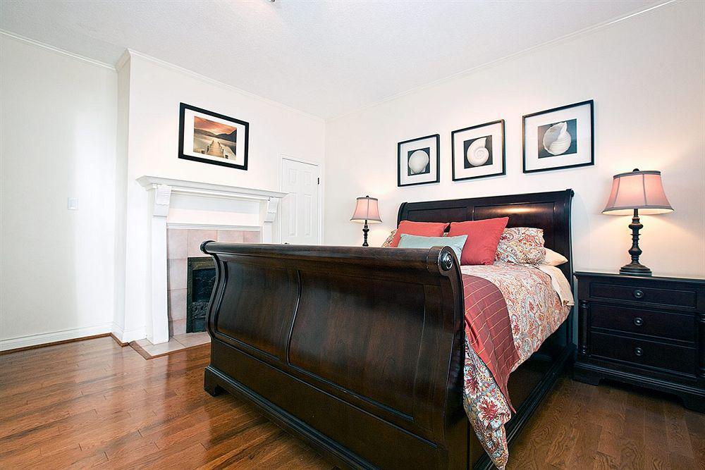 Alma Beach Manor Apartment *
