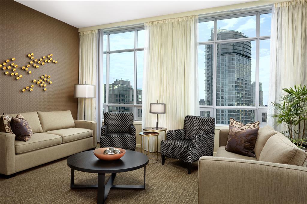 Hotel Hilton Downtown, Bc, Canada 4*