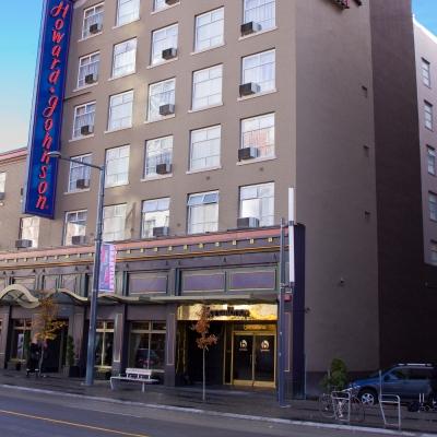 Howard Johnson By Wyndham Downtown