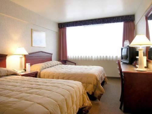 Howard Johnson Plaza Hotel Vancouver Vancouver