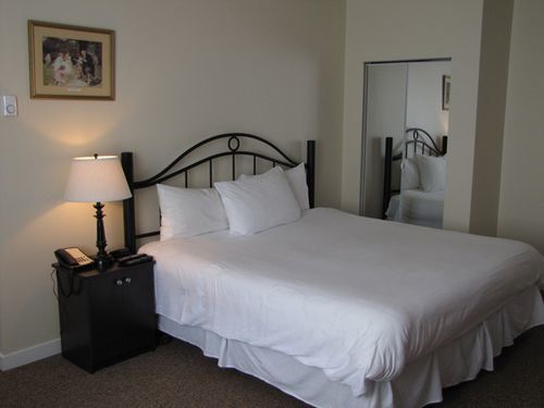 Barclay Hotel 3*