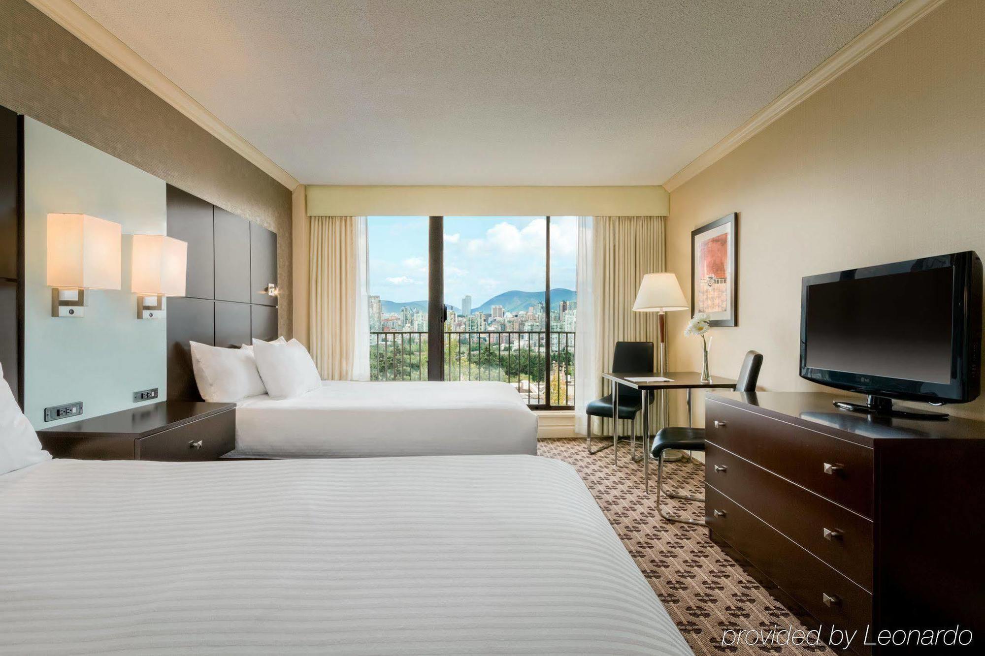 Park & By Radisson Vancouver